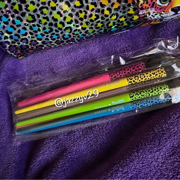 🌈Morphe x Lisa Frank Blend Bright 7-Piece Face & Eye Brush Set🌈 - Picture 4 of 6